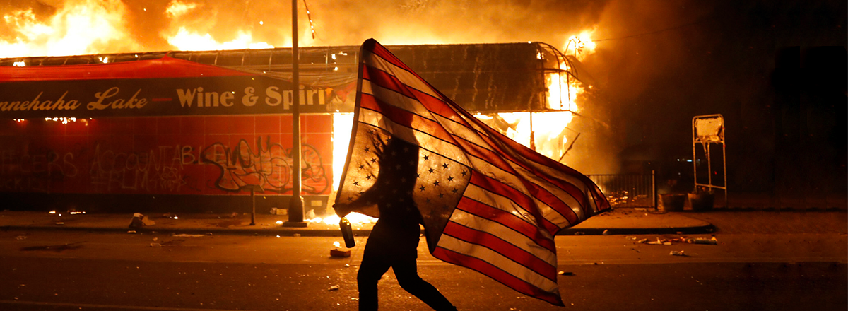 Mass Protests Spread Across the USA, Unexpectedly Affecting Businesses Like Apple